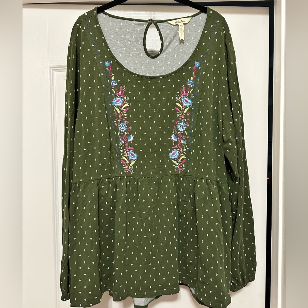Matilda Jane Through the Generations embroidered babydoll top. XXL